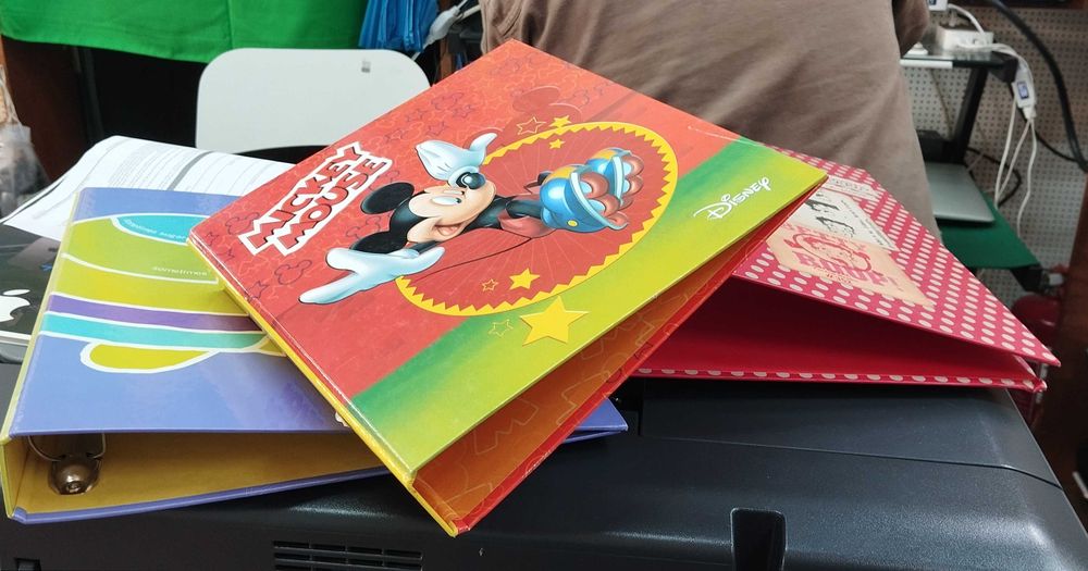Material escolar dossiers novos diversos tamanhos