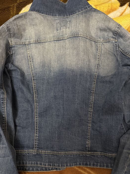 Куртка женская джинсовая МАНГО, состояние отличное