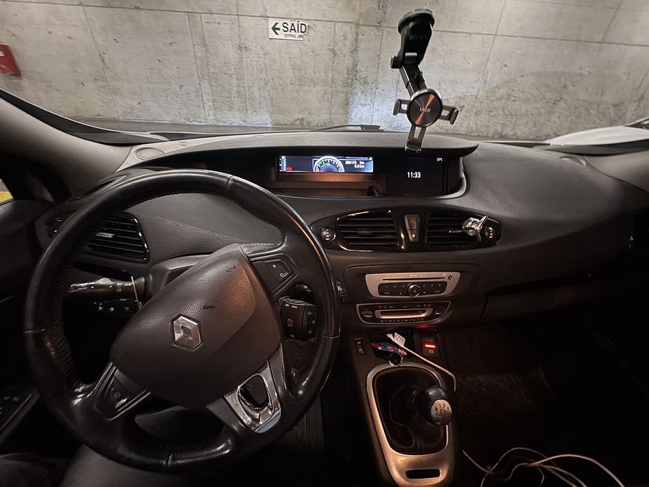 Renault Grand Scénic 1.5 dCi | 7 Lugares