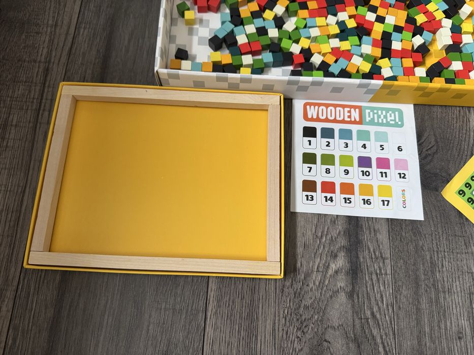 Деревʼяна мозаїка Wooden Pixel Cubika піксель (Машини)