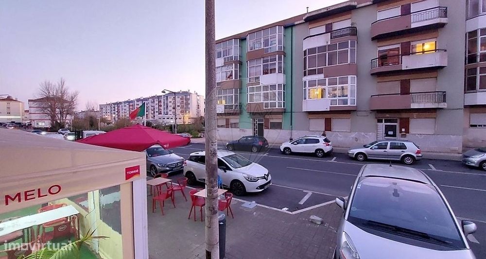 Apartamento T2 para venda — Algueirão-Mem Martins, Lisboa