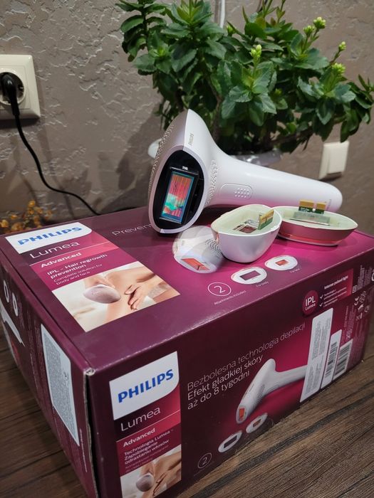 Фотоепілятор Phillips  Lumea Advanced SC1997/00