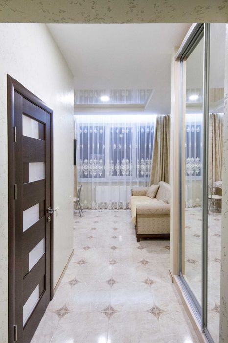 Довгострокова, Срібний буд. Шошкевича,3