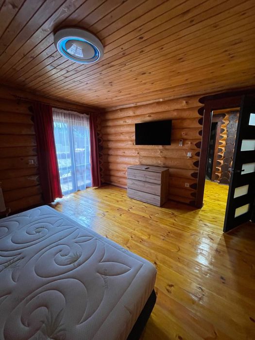 101/2 Дом со сруба с баней и настольным теннисом