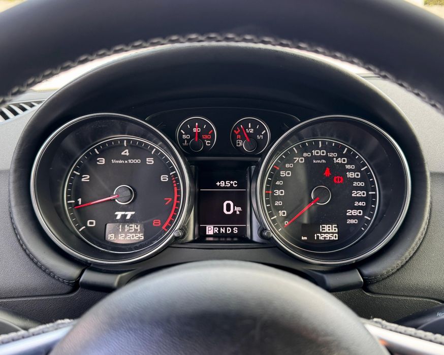 Audi TT Coupé 2.0 TFSI S-Tronic - S-line - Pre Facelift 2009