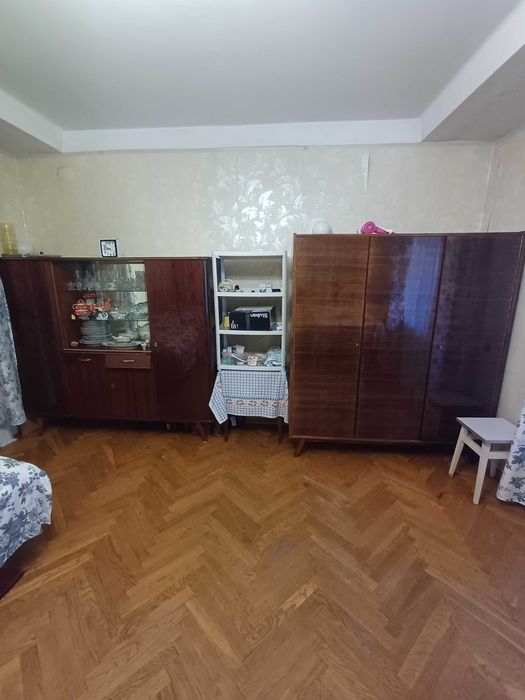 Сдам 1 комнатную квартиру метро "Житомирская"