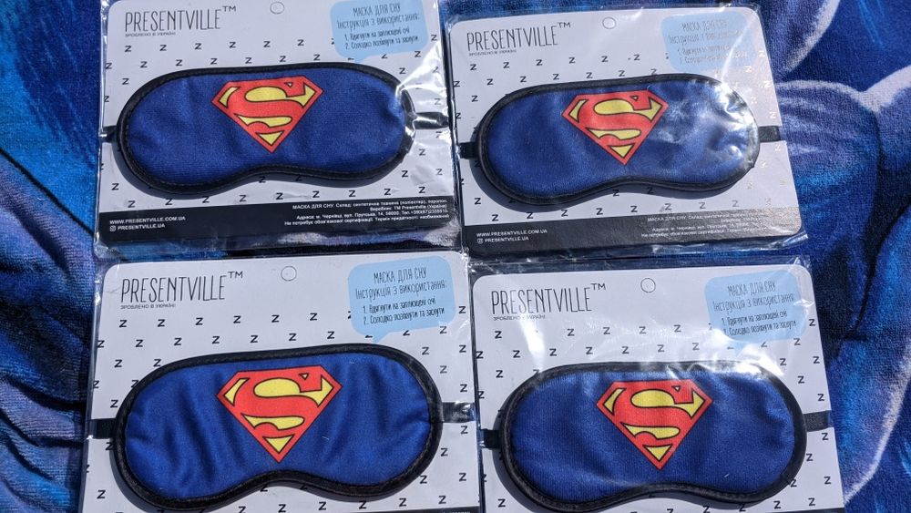 Продам маски для сна "Супермен",новые,4 шт.