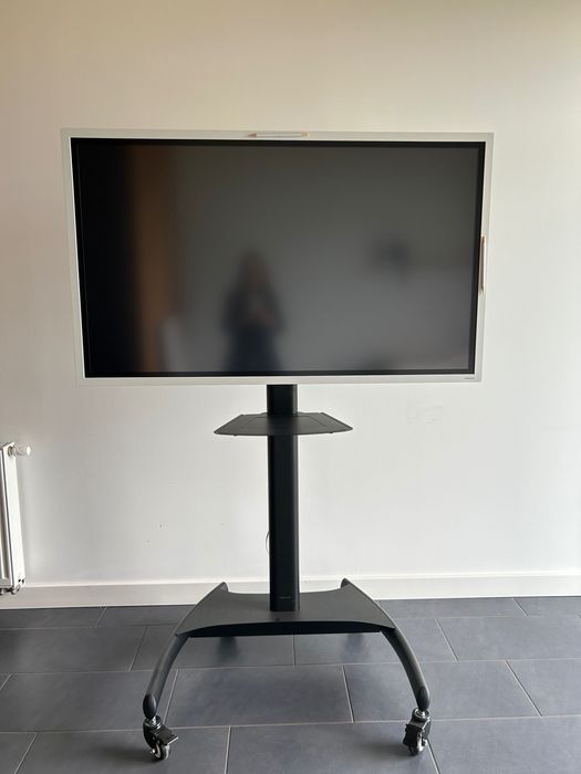 Samsung Flip 2 WM55R 55″ – interaktywny flipchart + mobilny stojak
