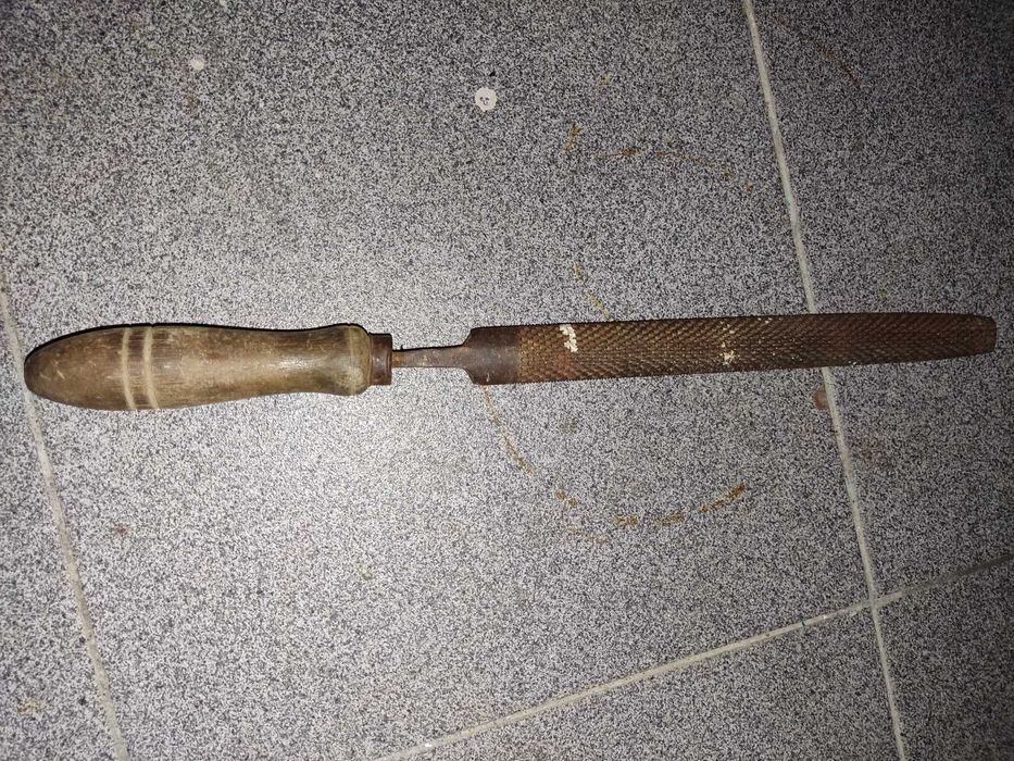 Limas, groszas e limatões, não se fazem entregas.