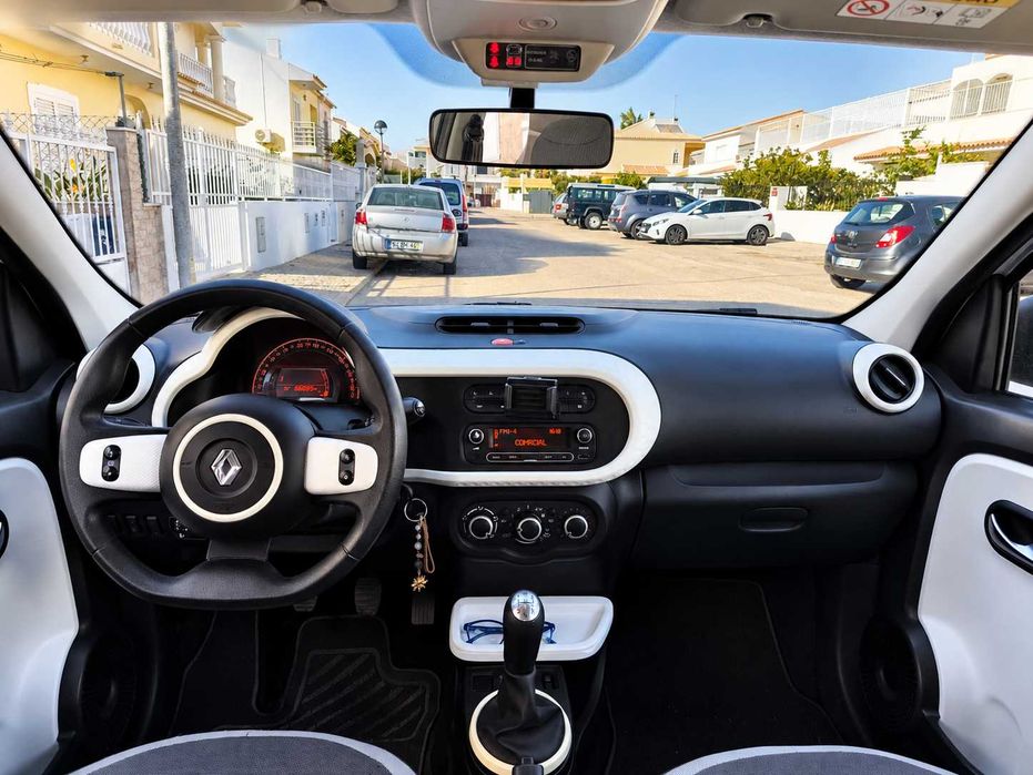 Renault Twingo 2017 | 66.000 km | Impecável!