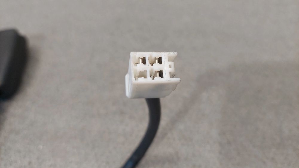 Encaixe de cinto frente direito MAZDA 6 Sedan (GH)