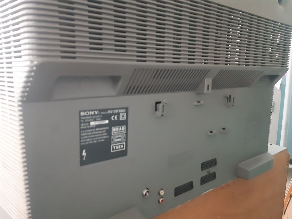 Телевізор Sony Trinitron KV-29FX66E — у відмінному стані!
Продаю якісн