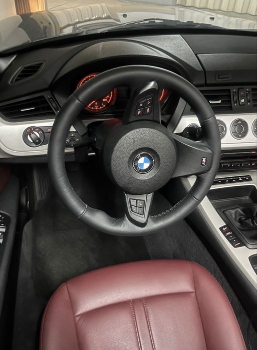 BMW Z4 de garagem como novo