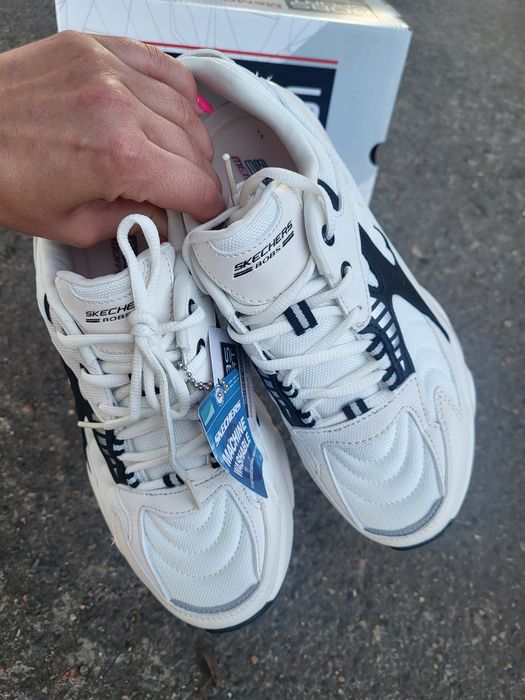 Кросівки жіночі Skechers оригінал нові