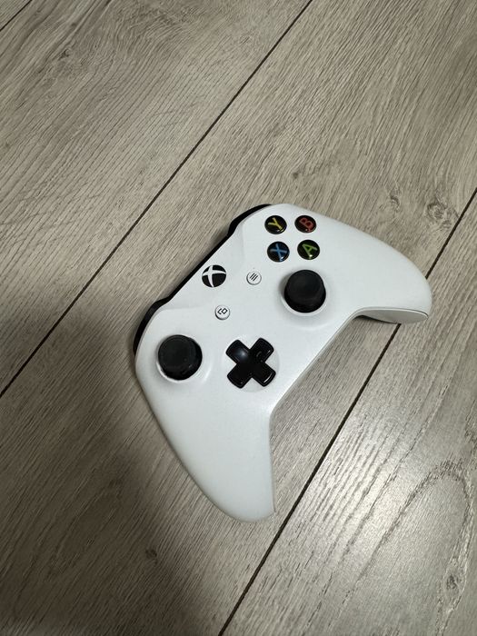 Ігрова консоль Xbox One S 1 Tb