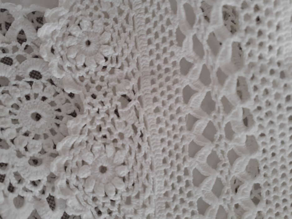 Toalha em croché feita mao