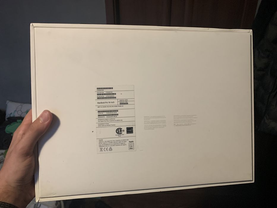 Kartonik Macbook pro 14