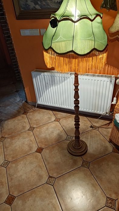 Lampa stojąca zielono-żółta