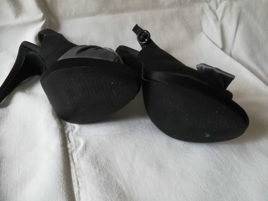 buty na obcasie rozm.38