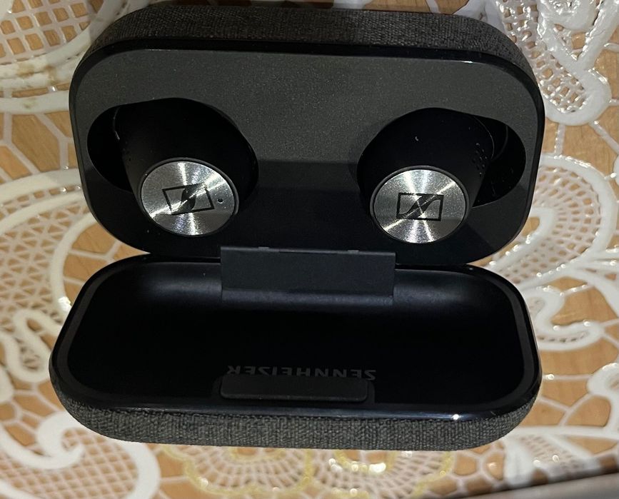 Sennheiser Momentum True Wireless 2 — Під відновлення / На запчастини