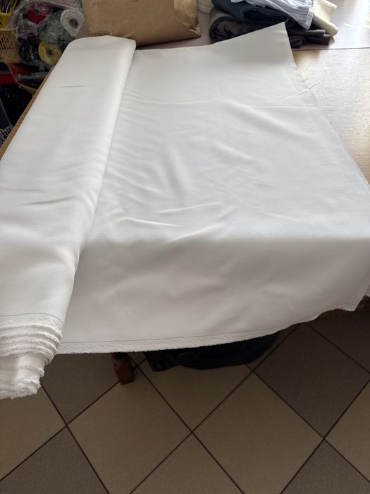 Materiał obrusowy 1,60 cm biały