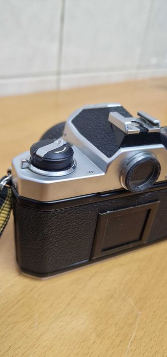 Nikon FM, modelo original em exelente estado