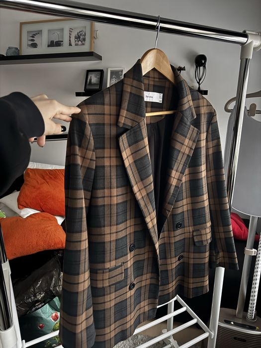 Піджаки різних кольорів розмір S