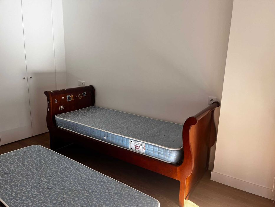 Cama dupla para 2 pessoas