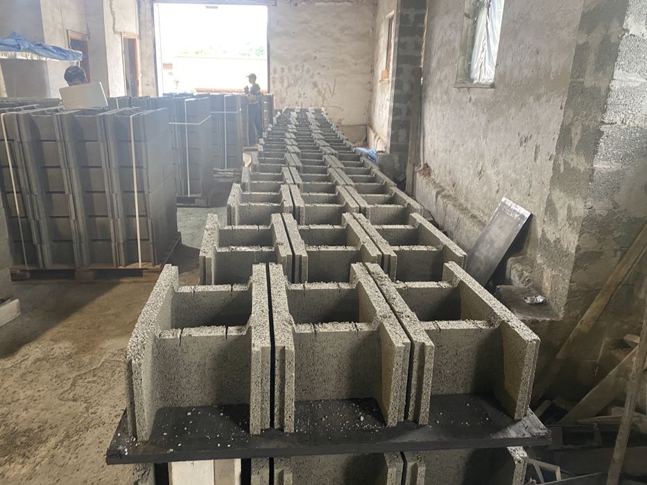 Блок незнімної опалубки, опалубочний,  фундаментний