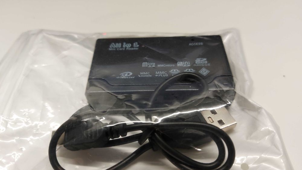 Leitor de cartões multi card437638562662983681