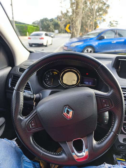 Renault Megane Coupé boss automático