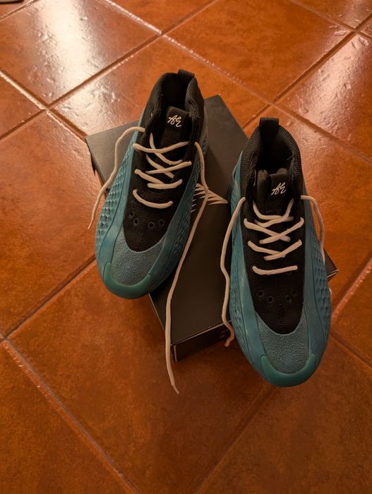 Sapatilhas basquetebol Adidas AE1