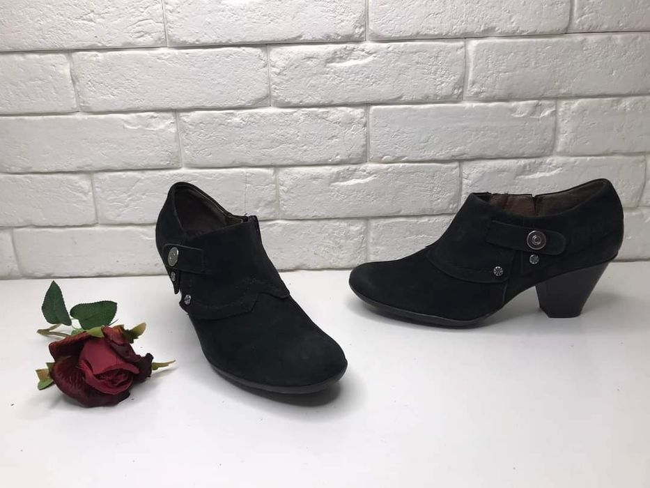 Botki skórzane Caprice Rozmiar 39 Czarne