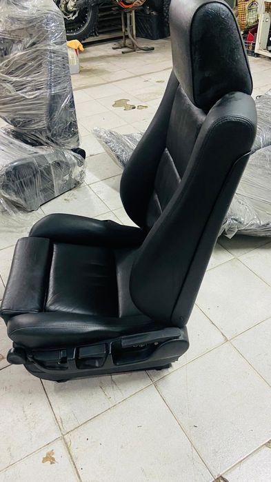 Bancos BMW M5 M-tech E34