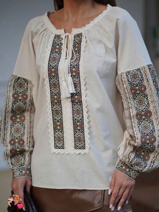 Жіночі вишиті сорочки, вишиванки, блузки.