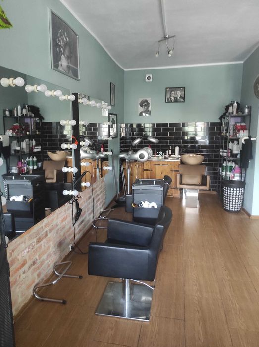 Wynajmę Salon Fryzjerski