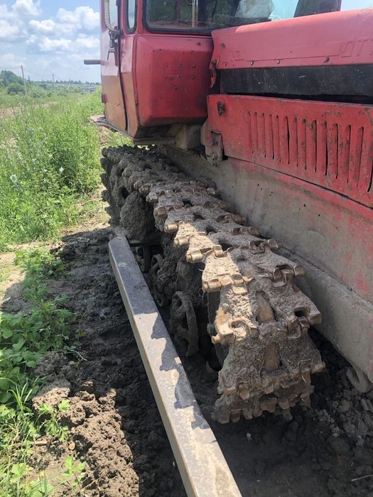 Продаж дт-75