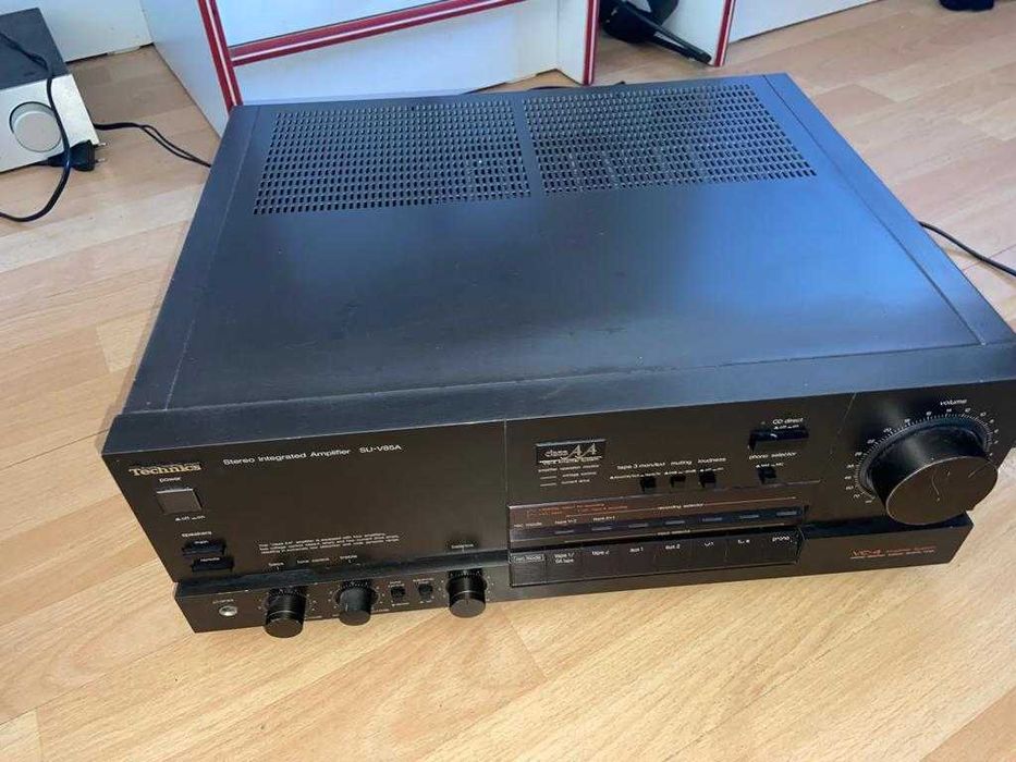 TECHNICS AA amplifier SU-V85A