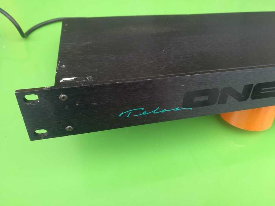 Telos ONE Cyfrowy hybrydowy interfejs telefoniczny do transmisji audio