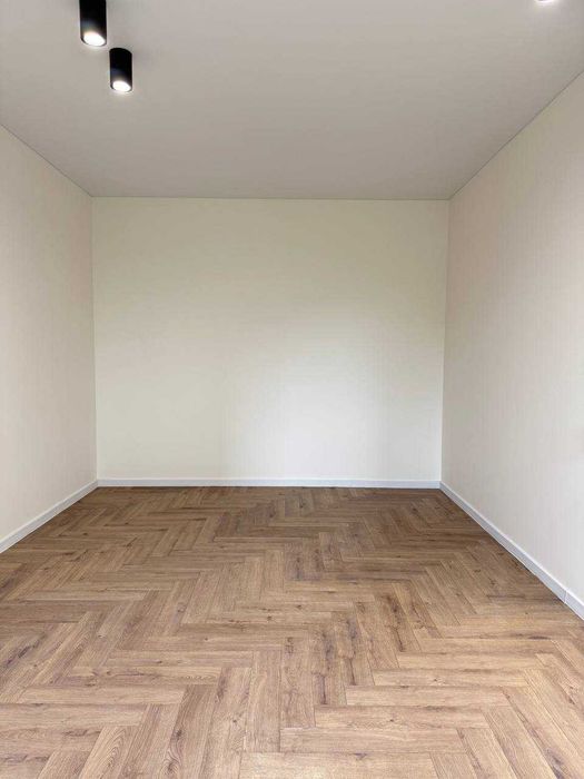 Продається простора 2-кімнатна квартира в новобудові