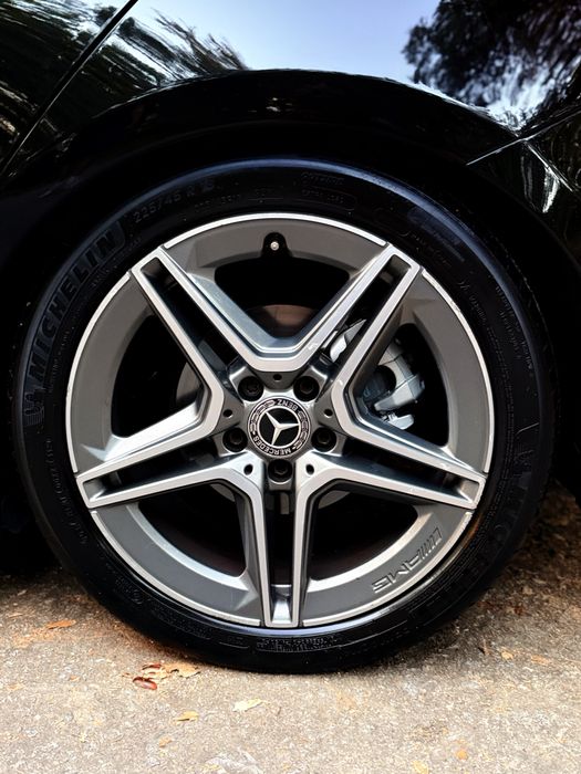 MERCEDES-BENZ A180d AMG 7G Tronic