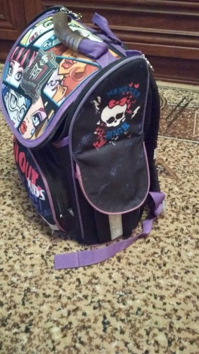 Школьный рюкзак на 1-2-ой класс.