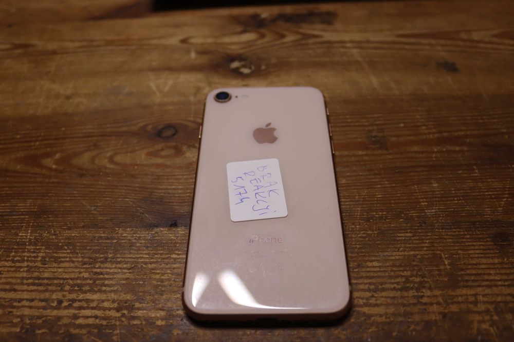 Smartfon Apple iPhone 7 2 GB / 32 GB 4G (LTE) różowy (5174)