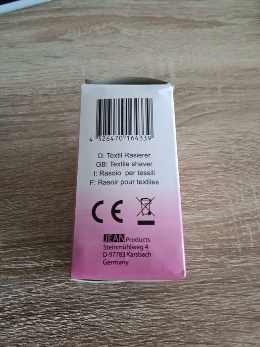 Машинка для удаления катышков