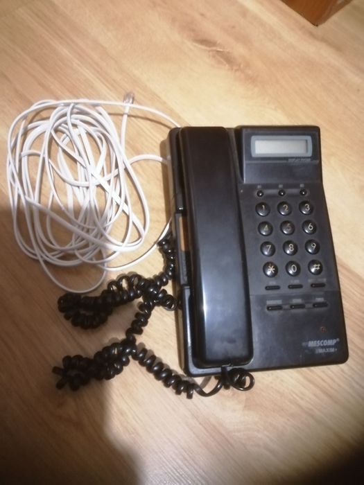 Telefon stacjonarny