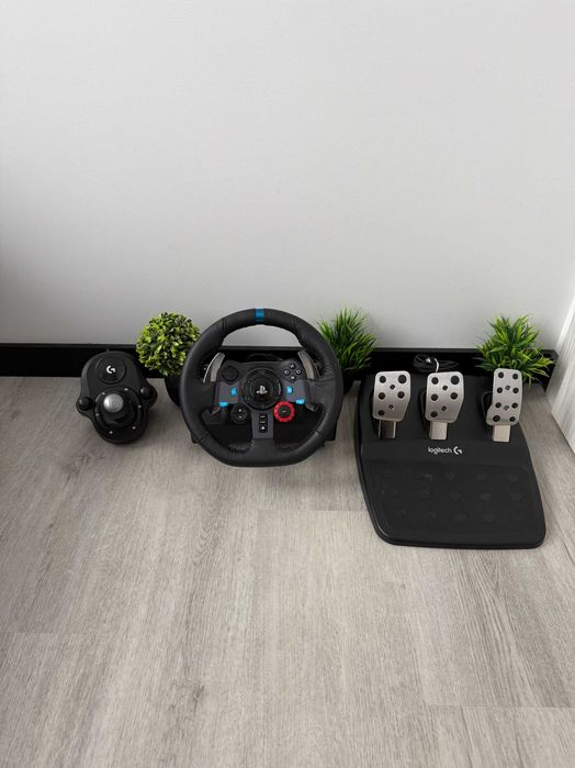 Kierownica Logitech G29 DrivingForce PC/PS4/PS5 + Shifter