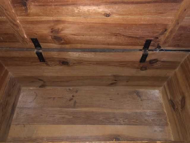 Arca de cereais antiga64740972326659122