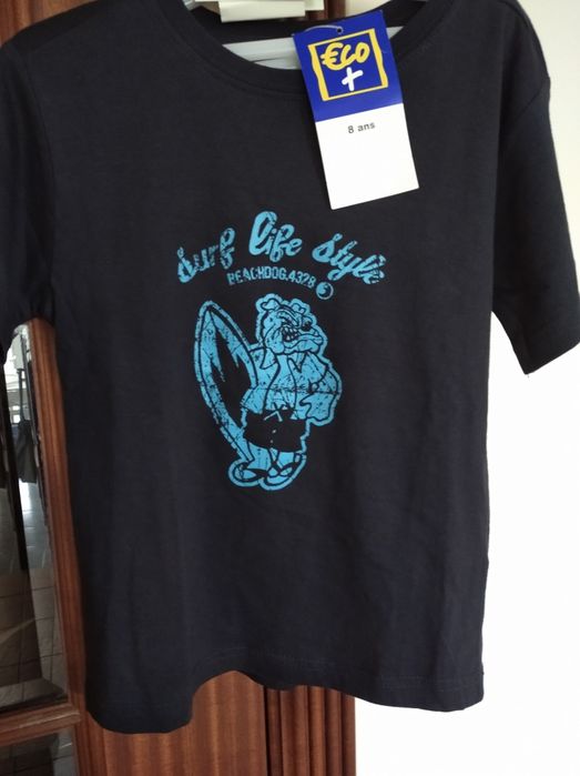 T-shirt nova tamanho 8 anos