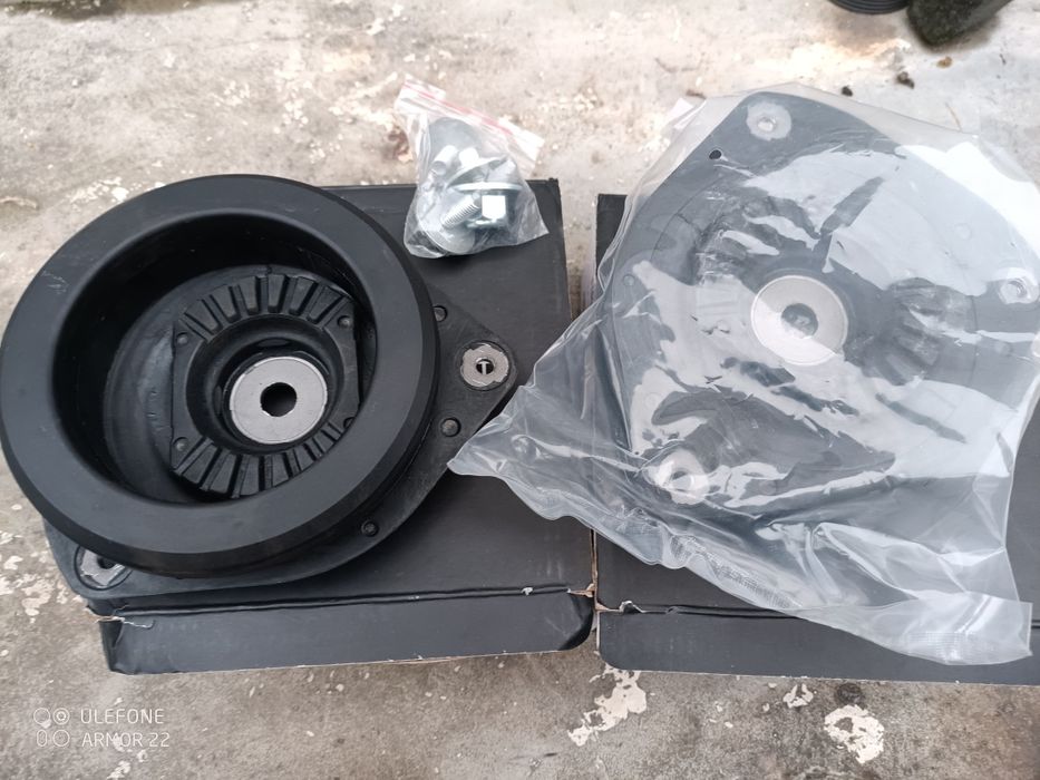 Опорні підшипники Renault Laguna