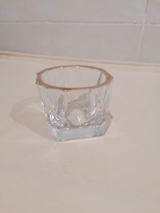 Cinzeiro de vidro classico